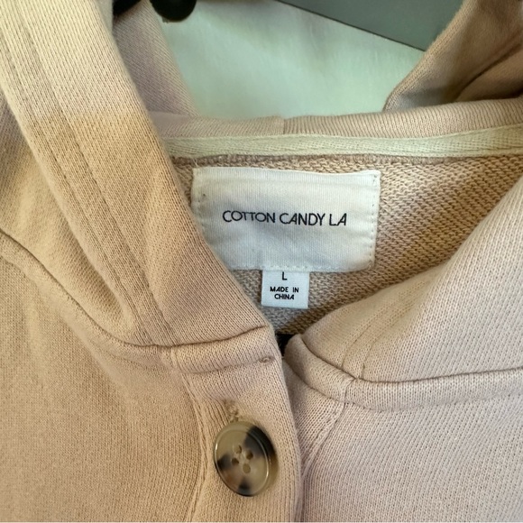 Cotton Candy LA Beige Lounge Hoodie Short Set - Picture 5 of 6